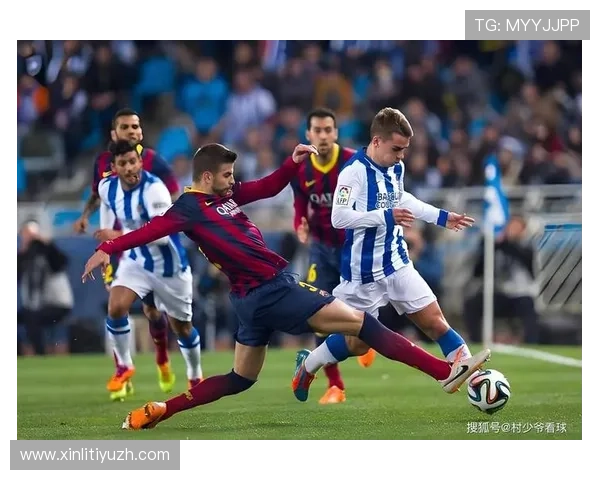 人人看球备用网址为足球爱好者打造一站式观看解决方案涵盖多种赛事直播和赛事资讯内容